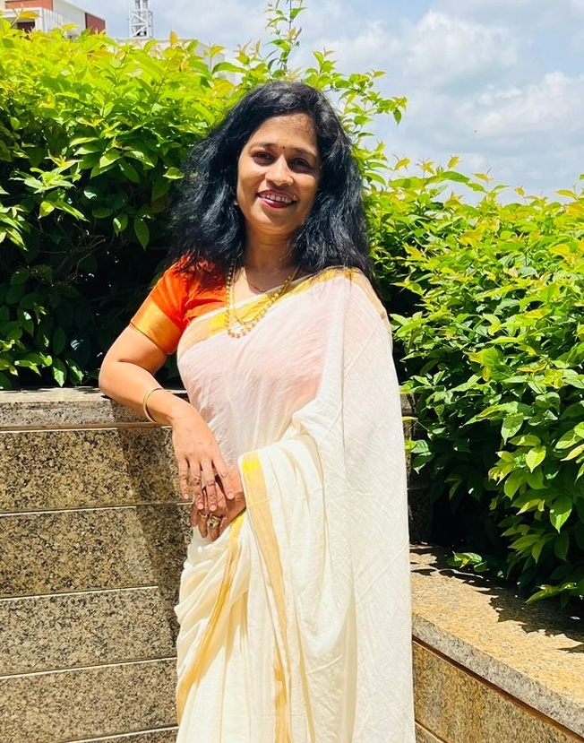 ಮಂಗಲಾ ಎಂ ಪಾರುಮನೆ